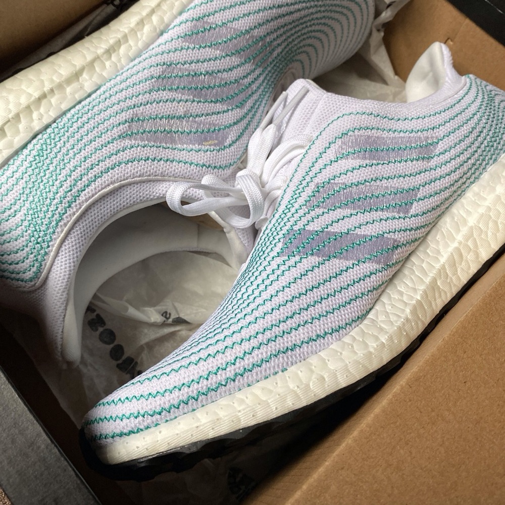 Adidas UltraBoost Parley DNA